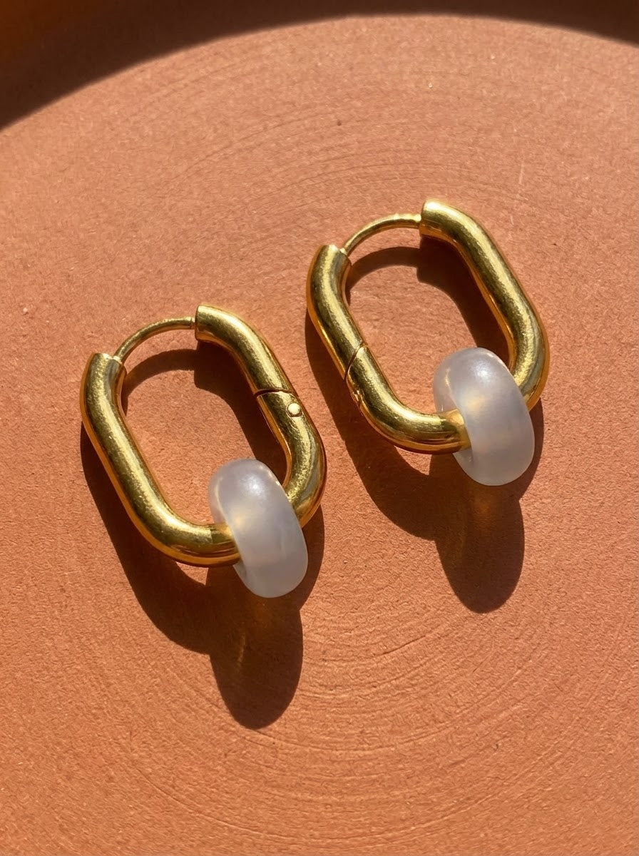 Boucles d’oreilles créoles FRENCH CARIBBEANS - forme ovale minimaliste