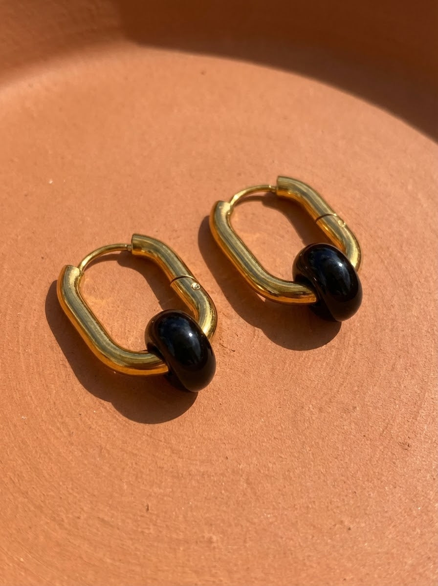 Boucles d’oreilles créoles FRENCH CARIBBEANS - forme ovale minimaliste