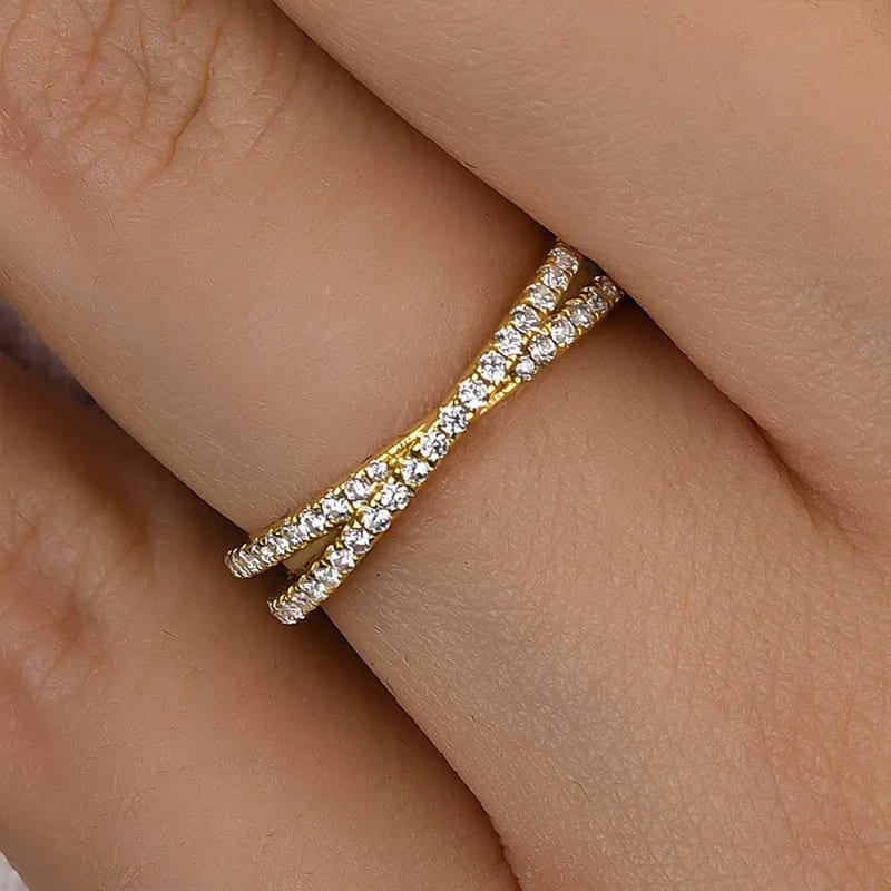 925 Sterling Silver Cross Wedding Band with Round Cut