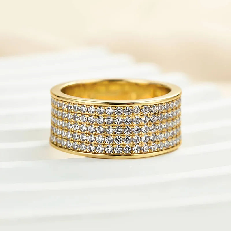Lavish 925 Sterling Silver Round Cut Wedding Ring