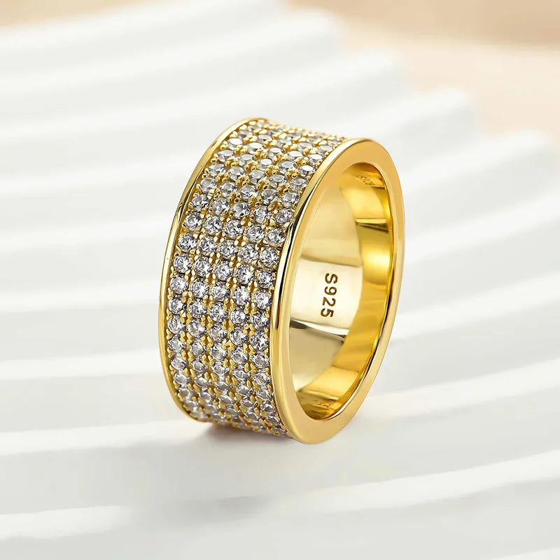 Lavish 925 Sterling Silver Round Cut Wedding Ring