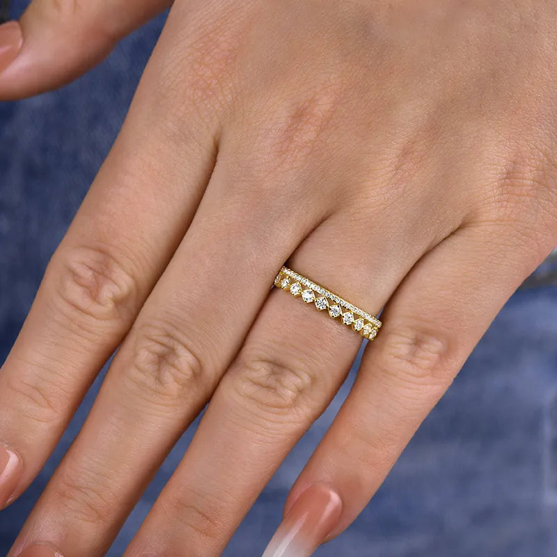 Opulent 925 Sterling Silver Round Cut Wedding Ring