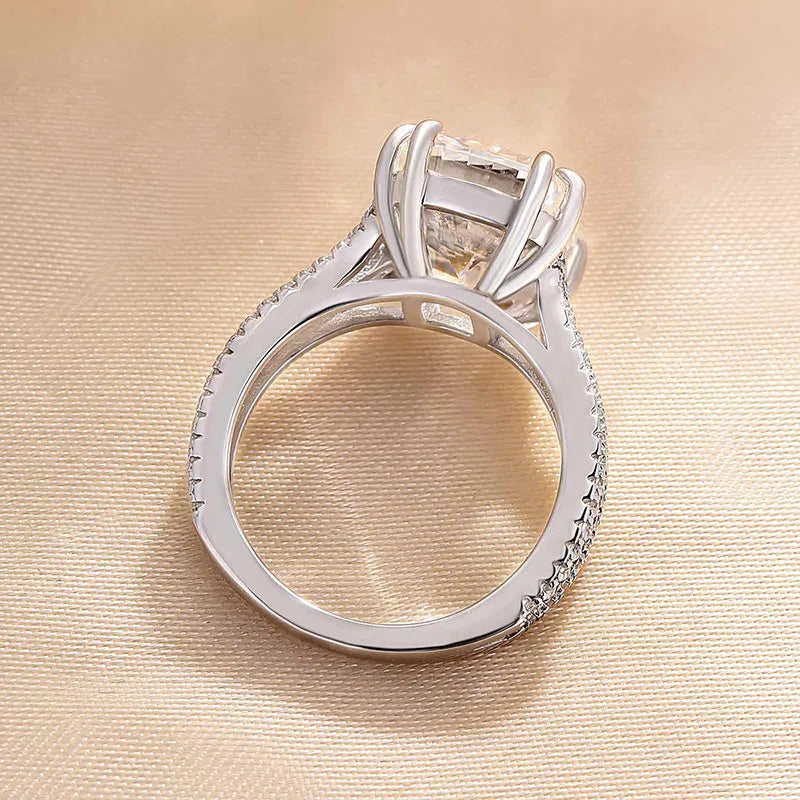 Charming Cushion Cut 7.5ct Split Shank Engagement Ring In Sterling Silver