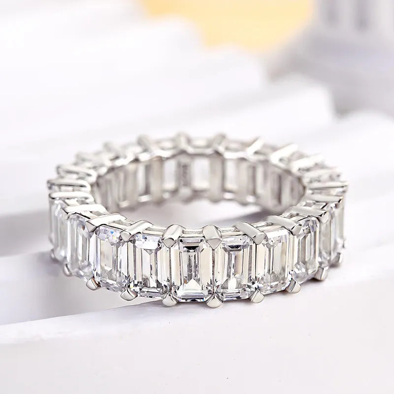 Sumptuous 925 Sterling Silver Emerald Cut Wedding Ring