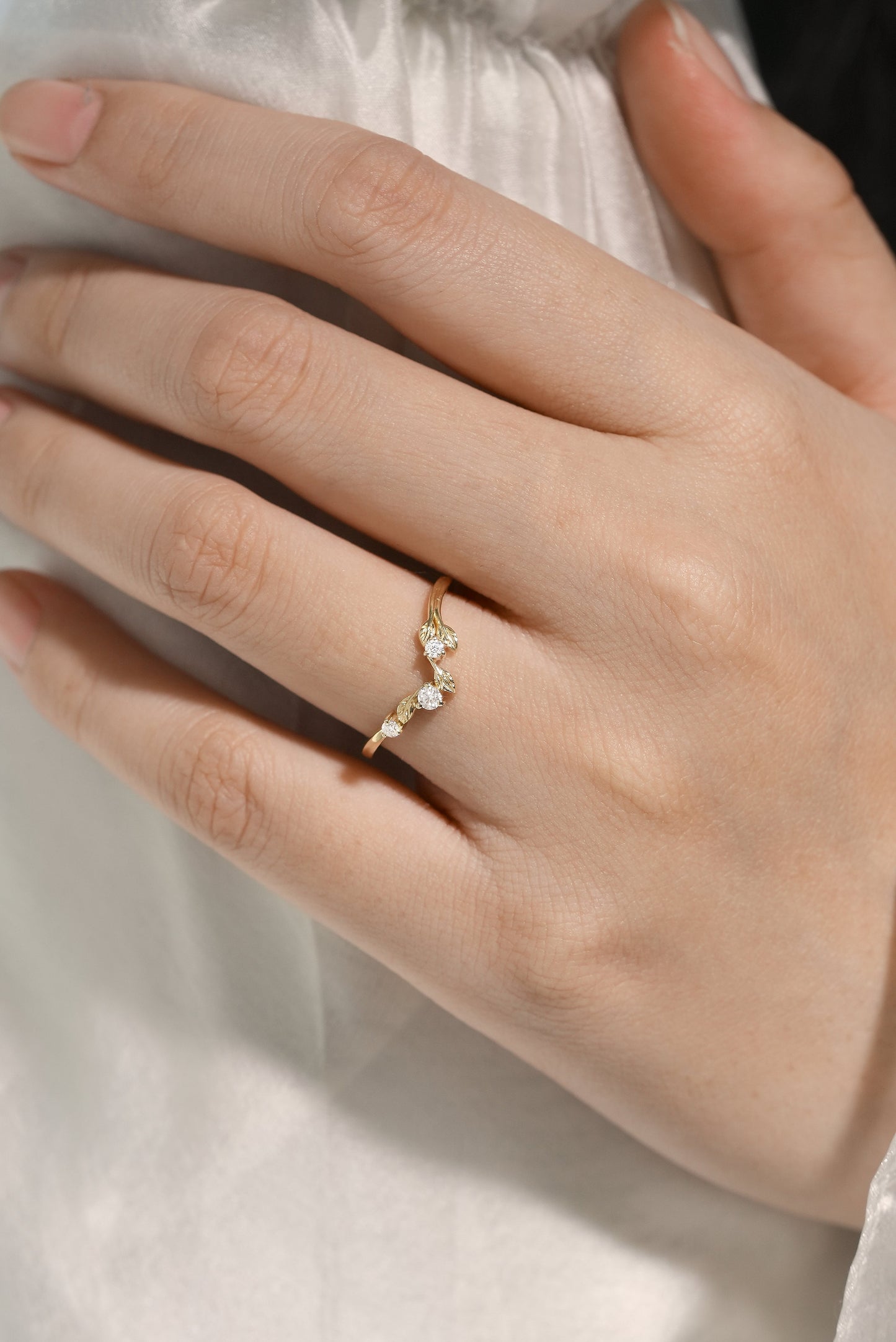 Unique Design Moissanite Leaf Stackable Matching Wedding Band