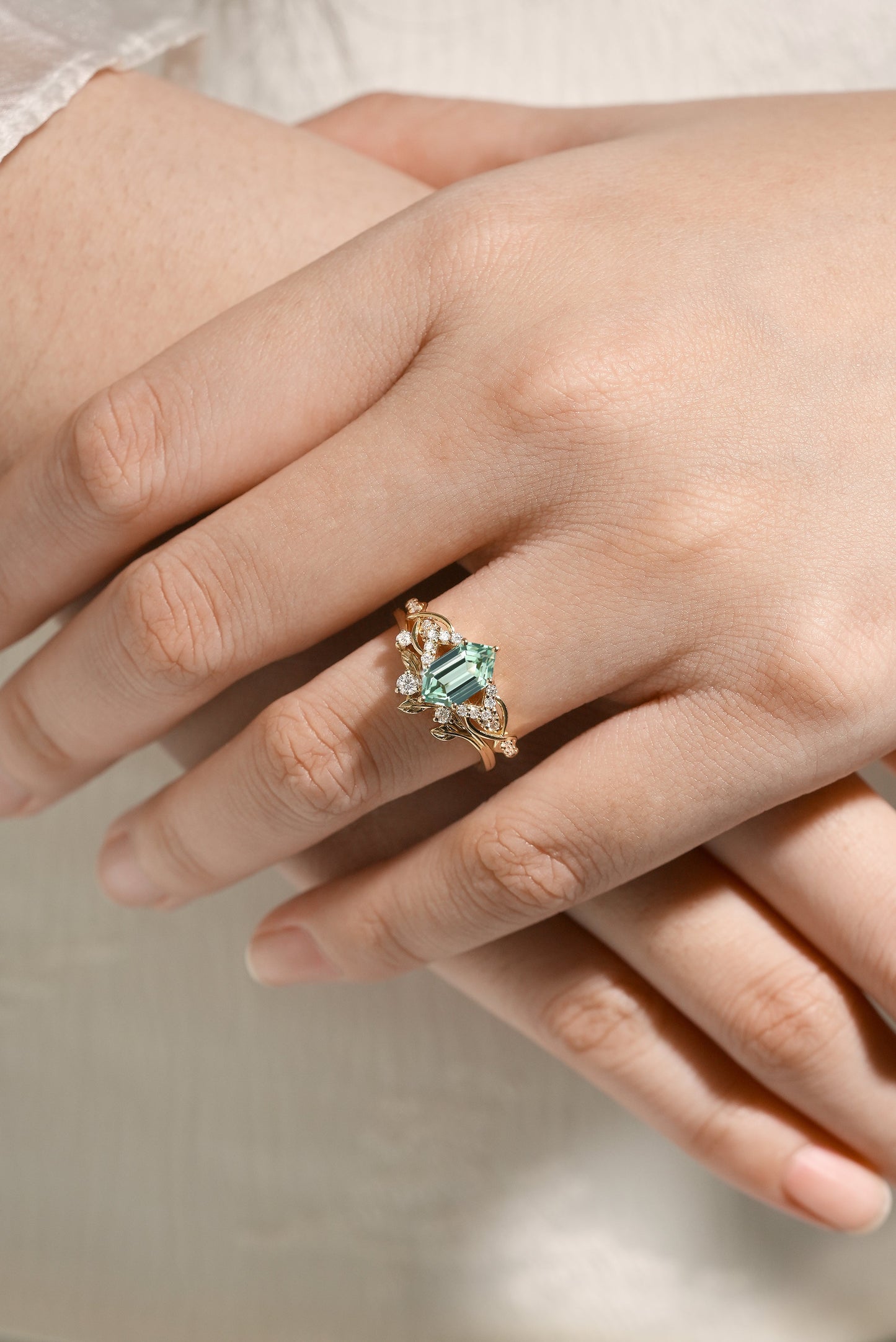 Long Hexagon Green Sapphire Engagement Ring Leaf Wedding Band 2pcs