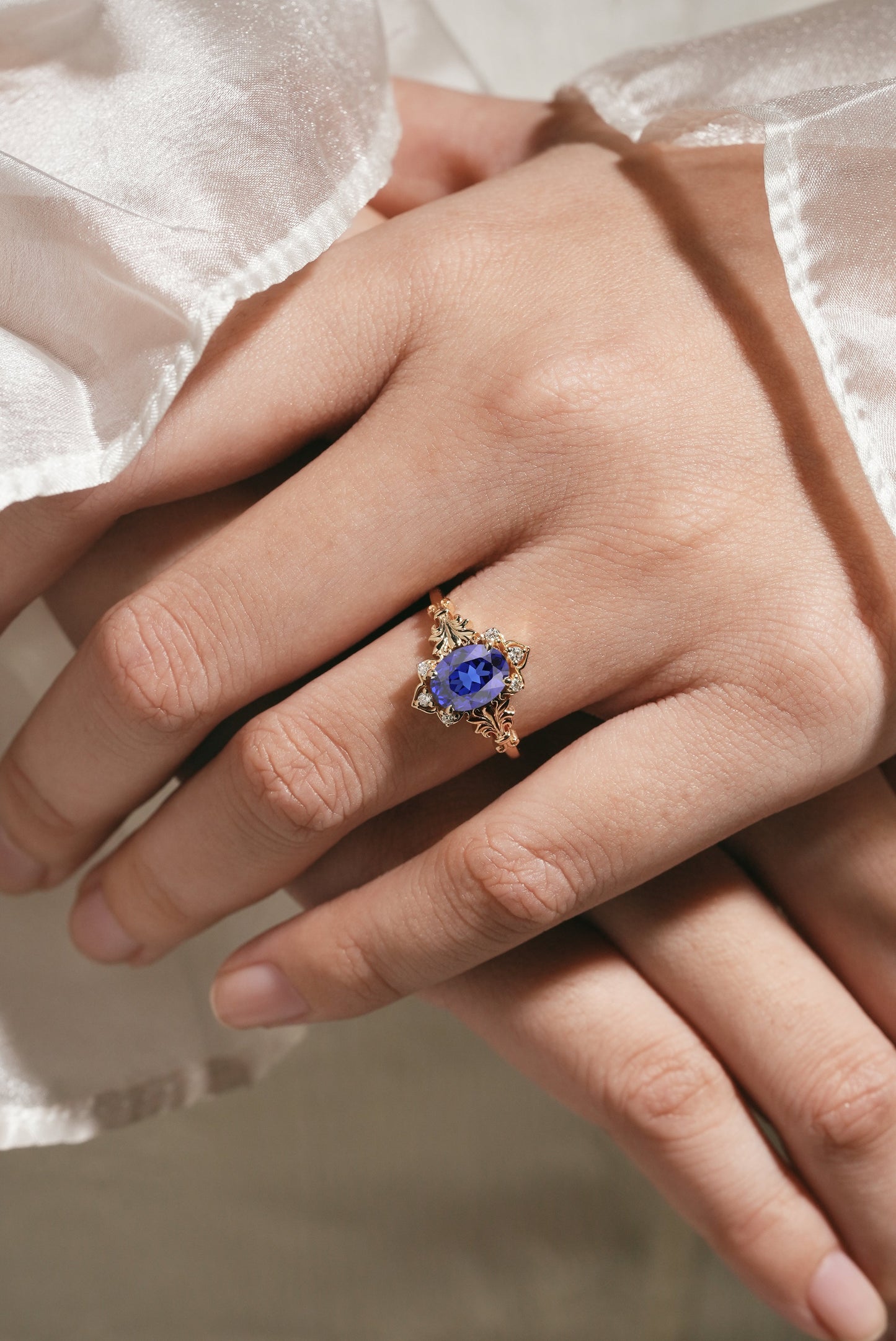 Oval Cut Royal Blue Sapphire Engagement Ring With Iris
