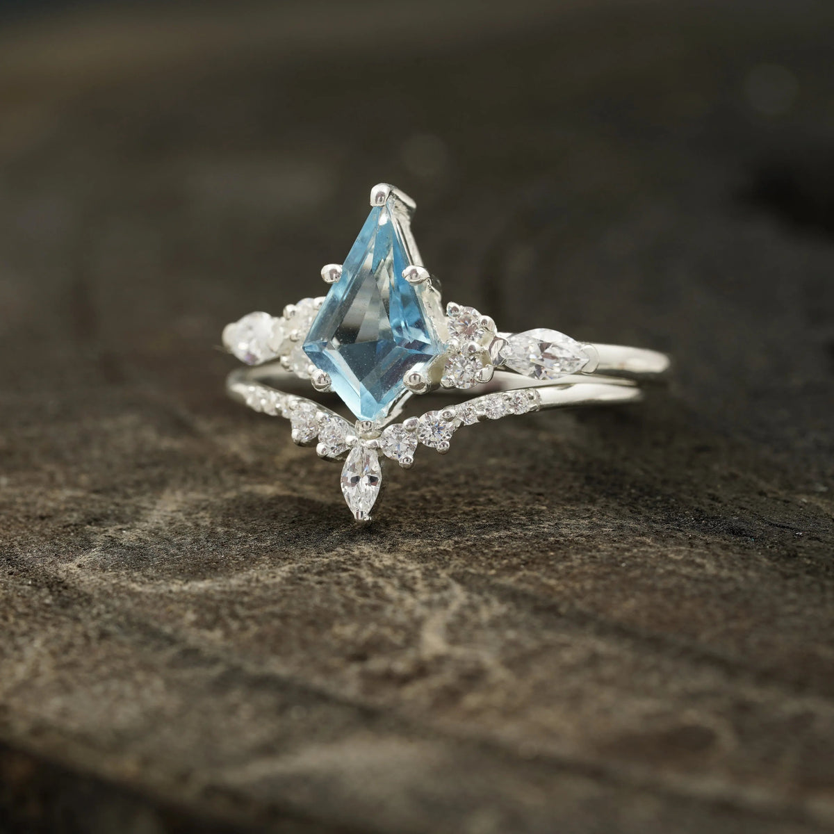 Kite Aquamarine White Gold Engagement Ring Set