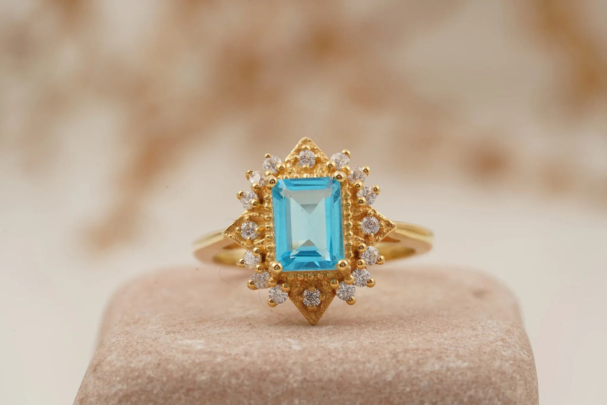 Vintage Cluster Unique Aquamarine Engagement Ring 14K Solid Gold