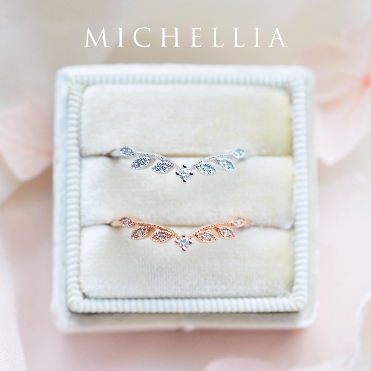 [Kerensa] Classic Floral Engagement Ring in Moonstone