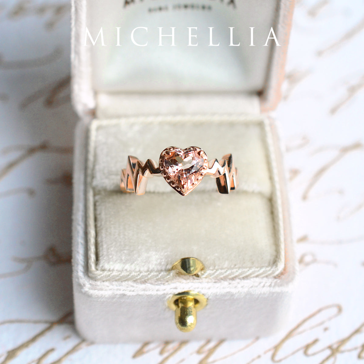 [Scarlett] Electrocardiogram Heartbeat Ring in Morganite