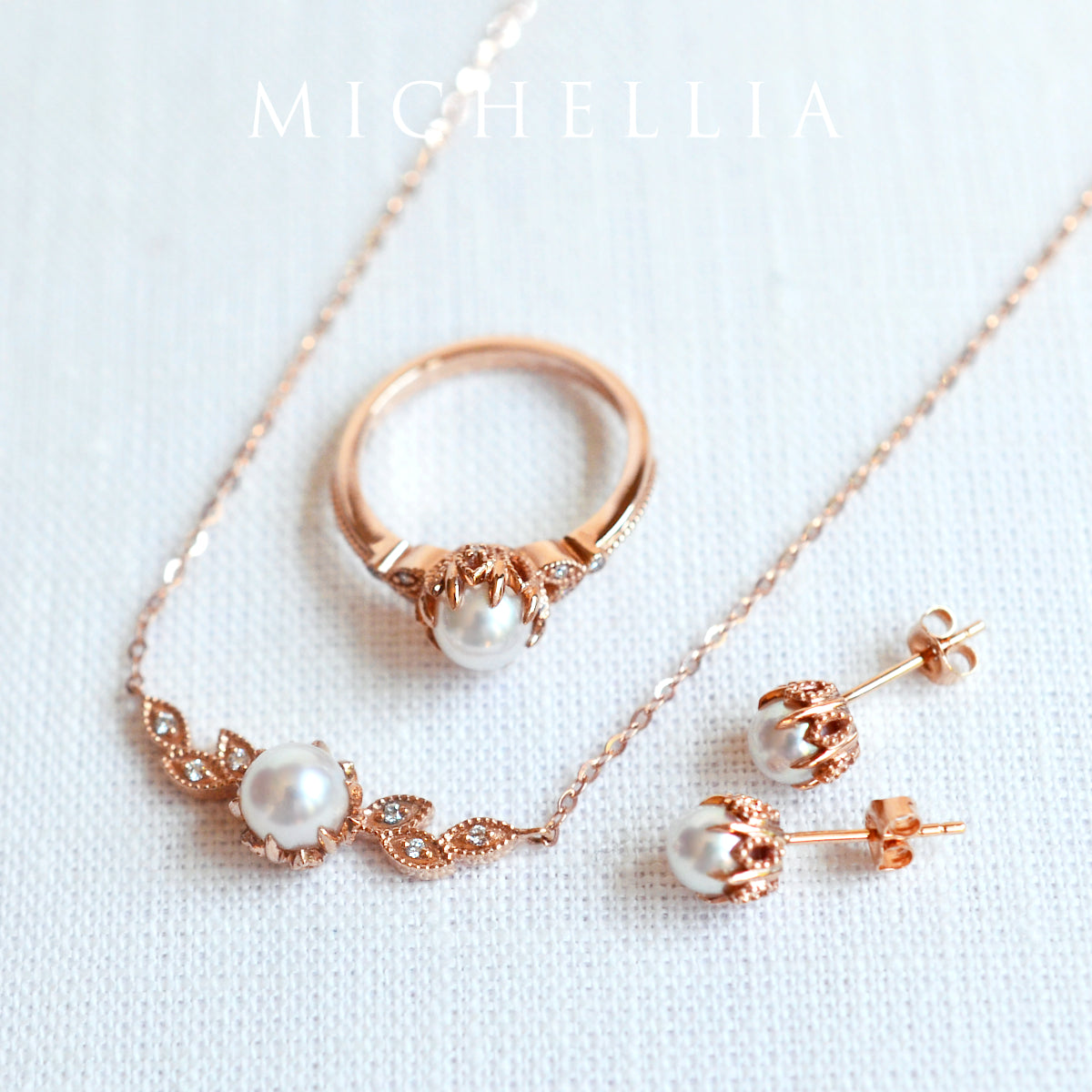 [Eden] Petite Floral Earrings in Akoya Pearl