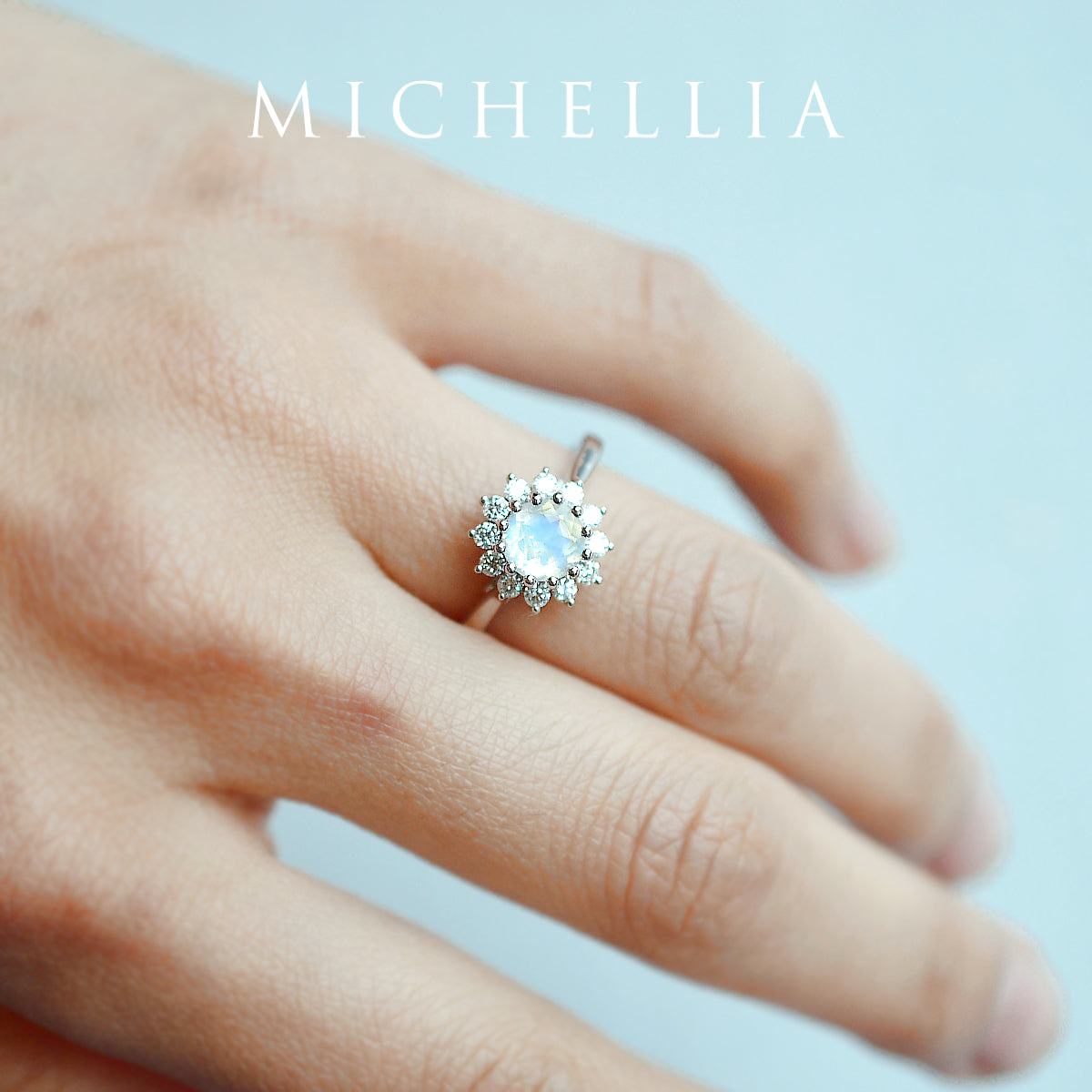 [Rosalie] Vintage Bloom Ring in Moonstone