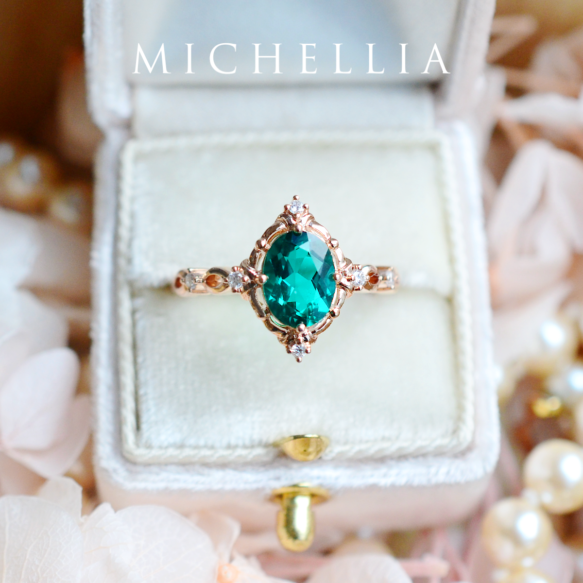 [Anastasia] Victorian Heirloom Oval Cut Ring in Lab Emerald