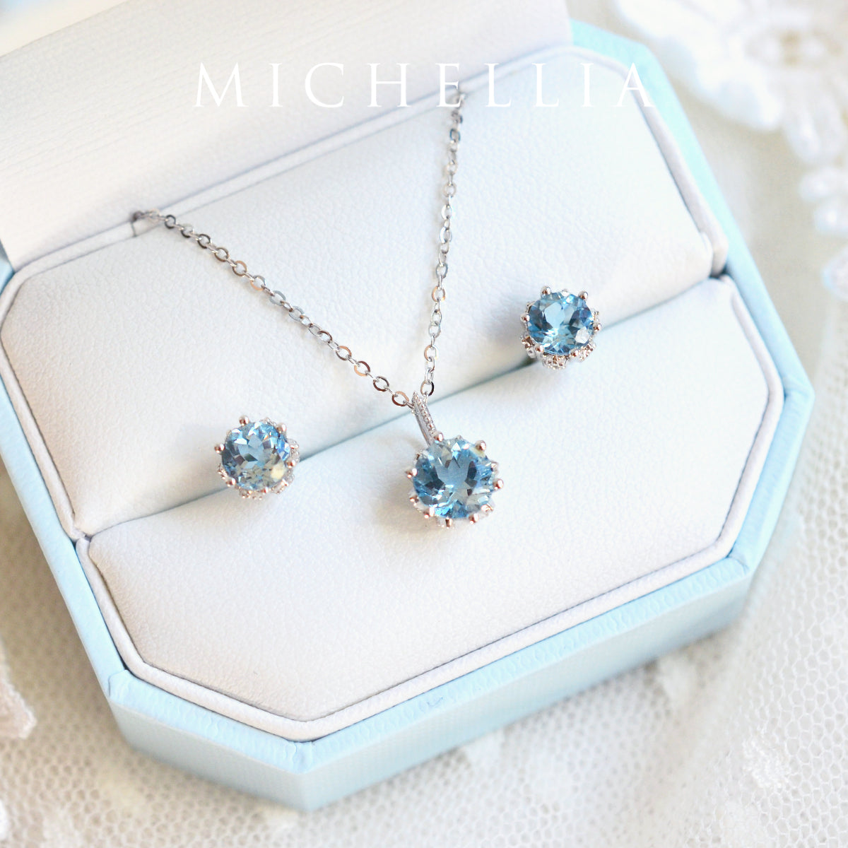 [Eden] Petite Floral Earrings in Aquamarine