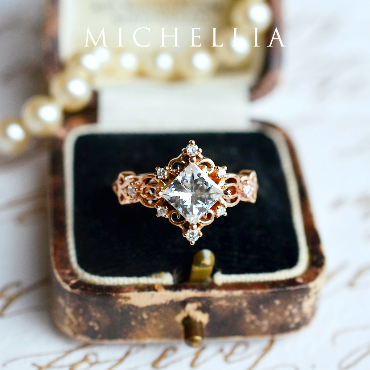 [Elsa] Vintage Square Princess Cut Engagement Ring in Diamond / Moissanite