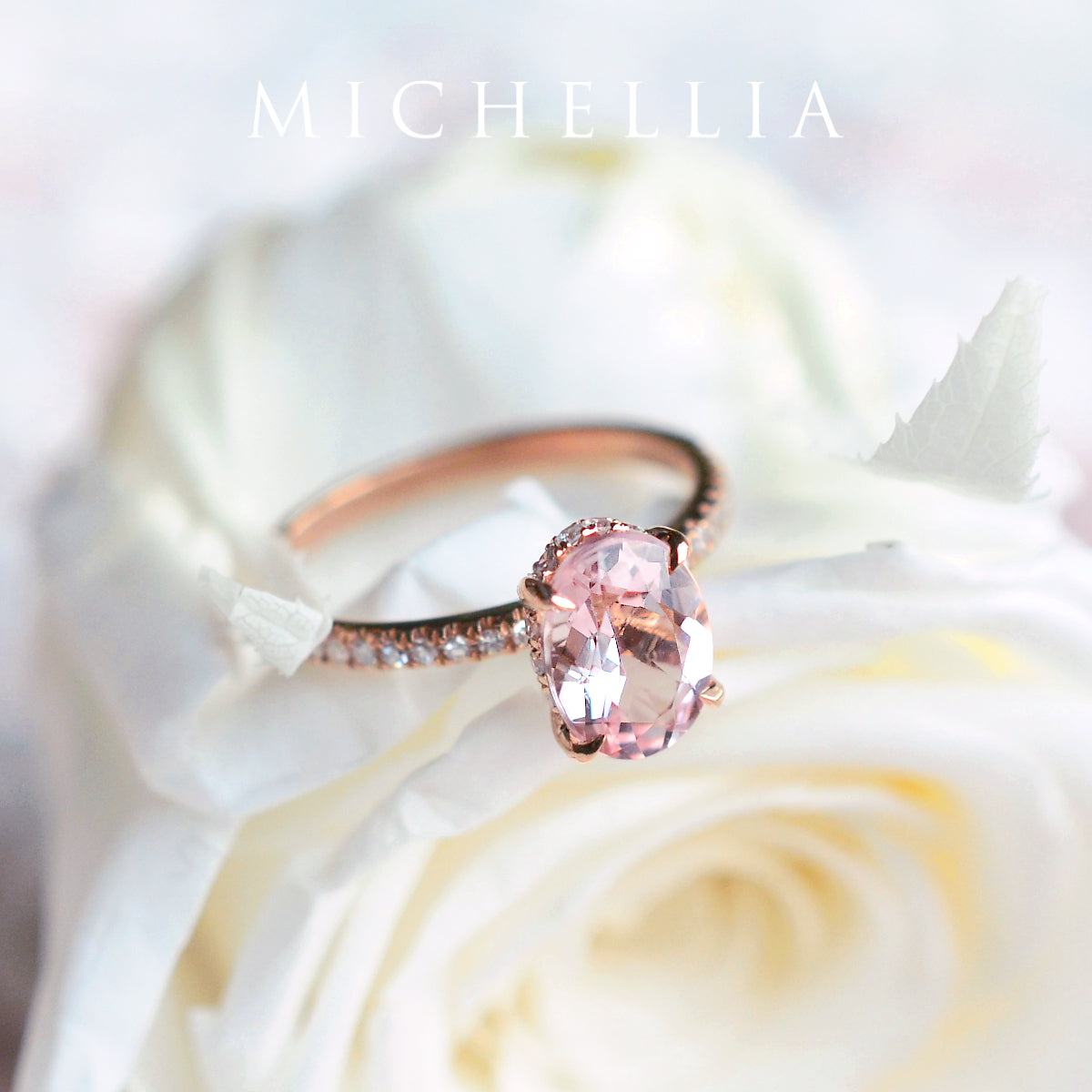 [Elaine] Modern Classic Oval Solitaire Ring in Morganite