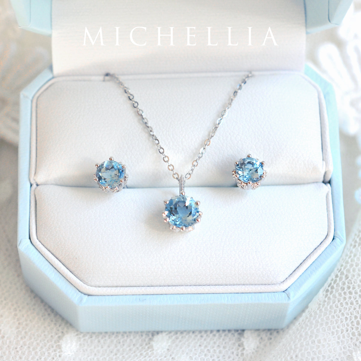 [Eden] Floral Solitaire Necklace in Morganite
