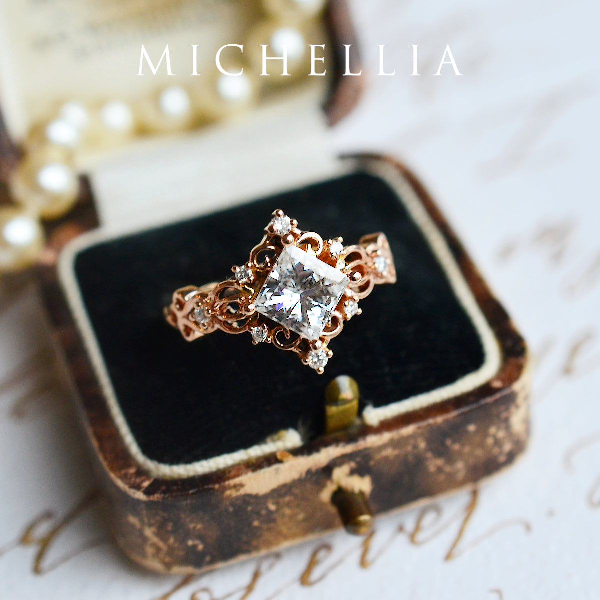 [Elsa] Vintage Square Princess Cut Engagement Ring in Diamond / Moissanite