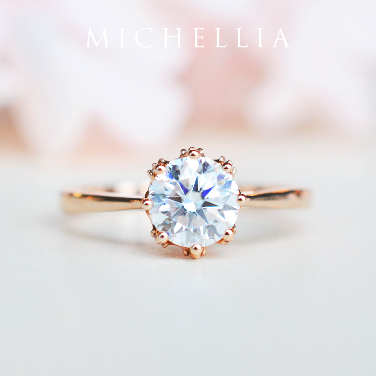 [Cassandra] Vintage Crown Solitaire Engagement Ring in Diamond / Moissanite
