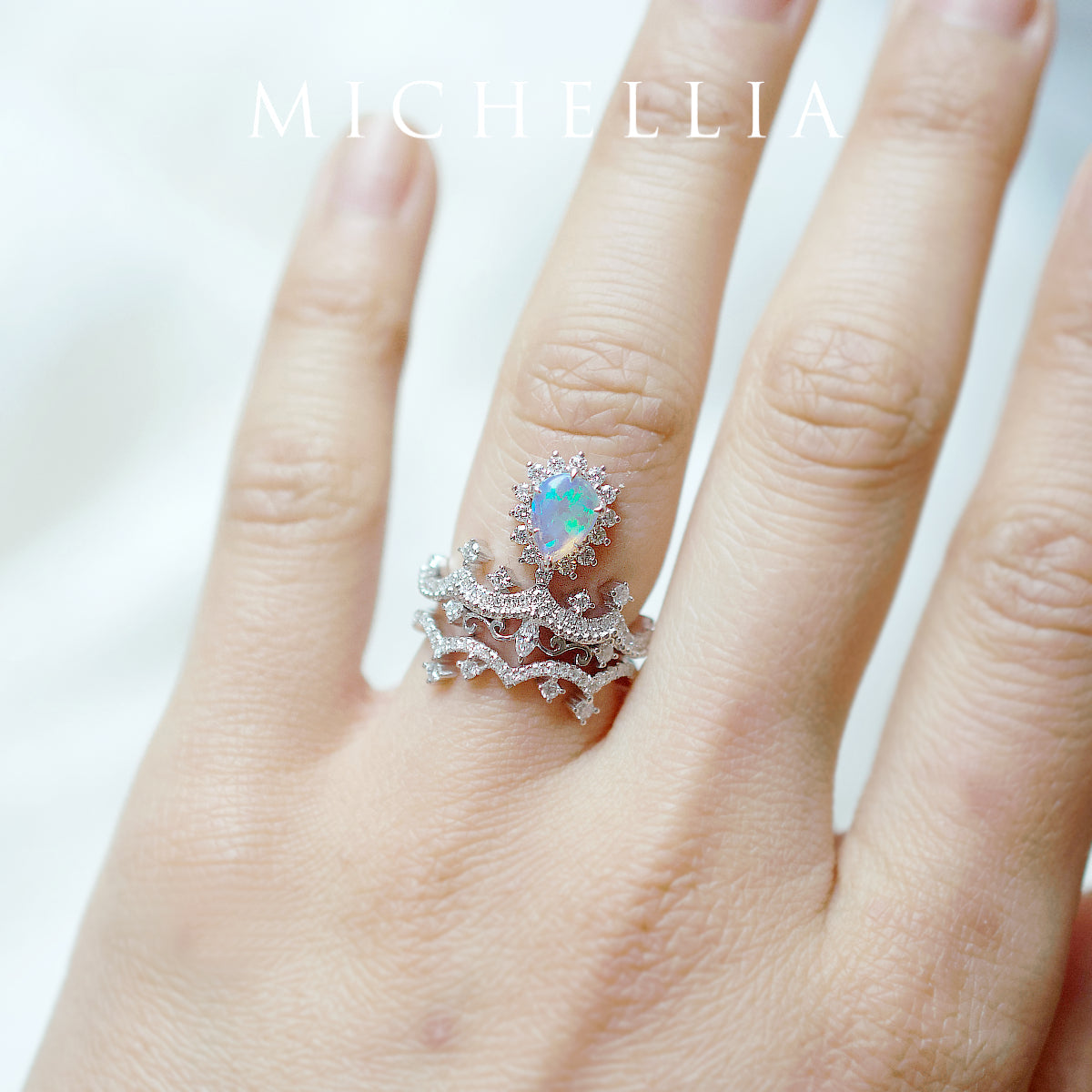 [Angelique] Venetian Crown Chandelier Ring in Australian Opal