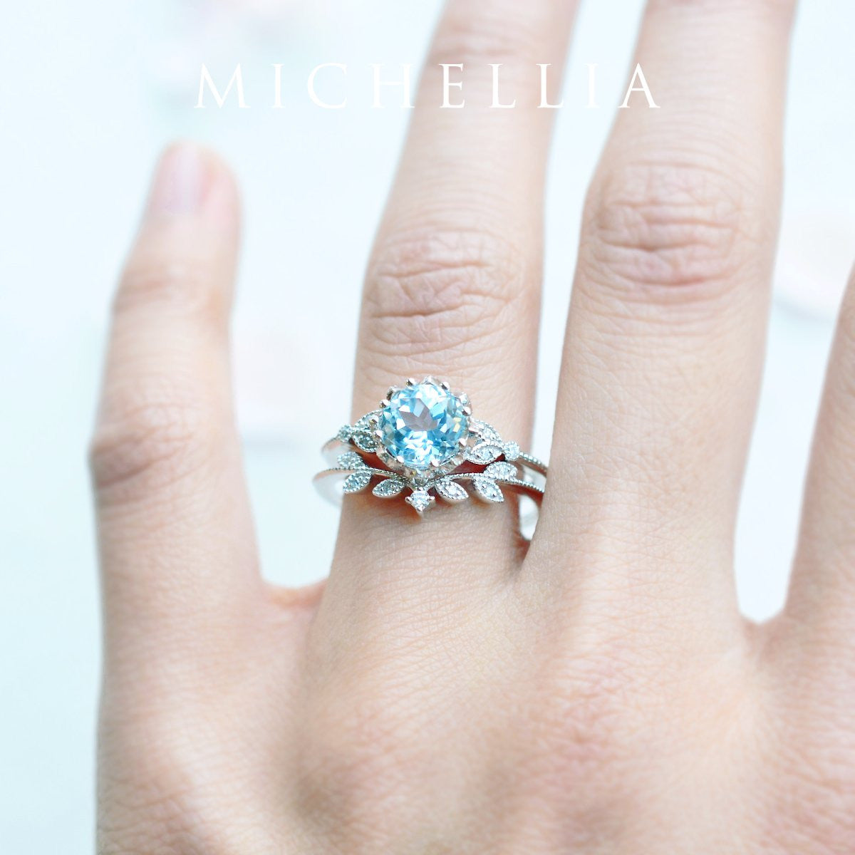 [Evanthe] Vintage Floral Engagement Ring in Aquamarine