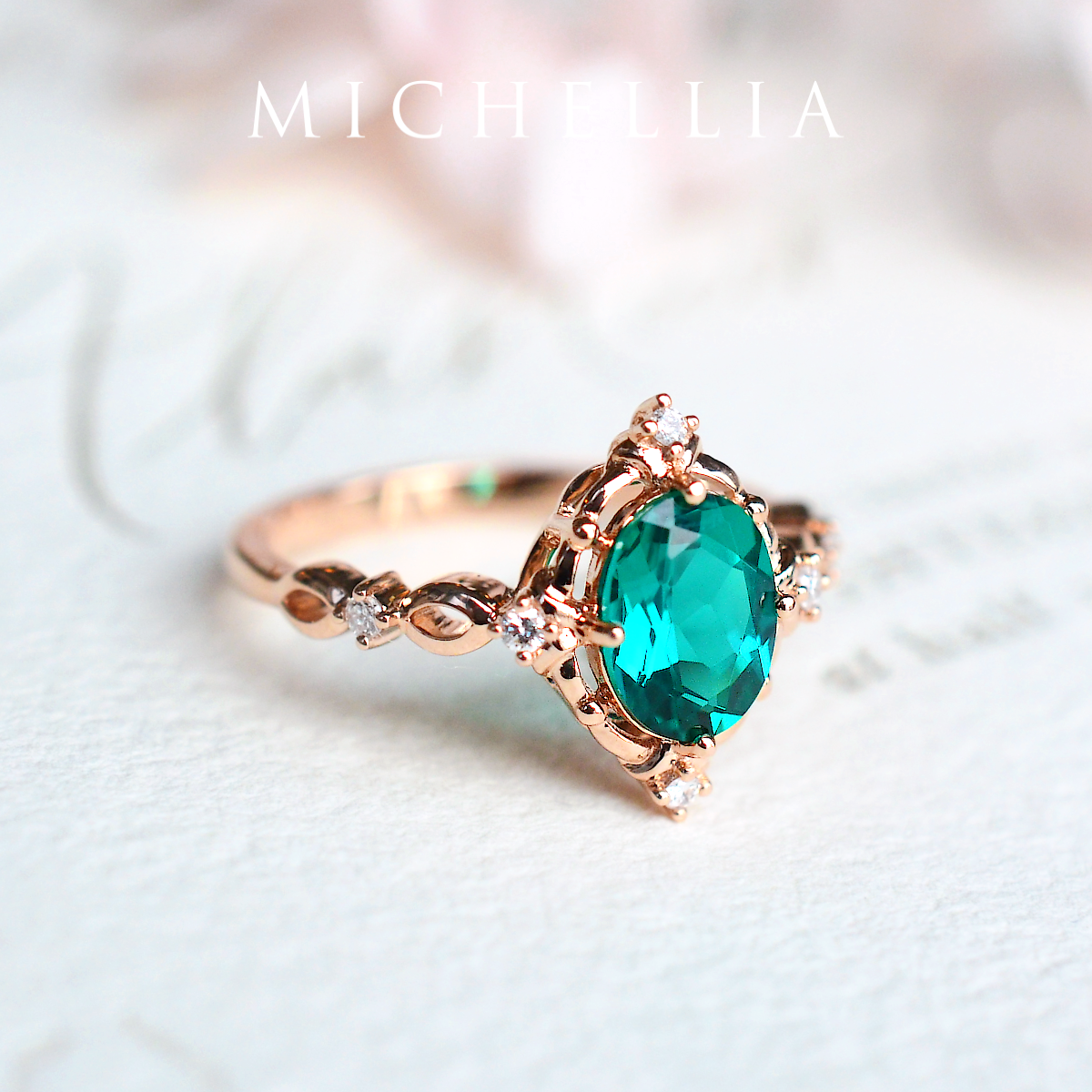 [Anastasia] Victorian Heirloom Oval Cut Ring in Lab Emerald
