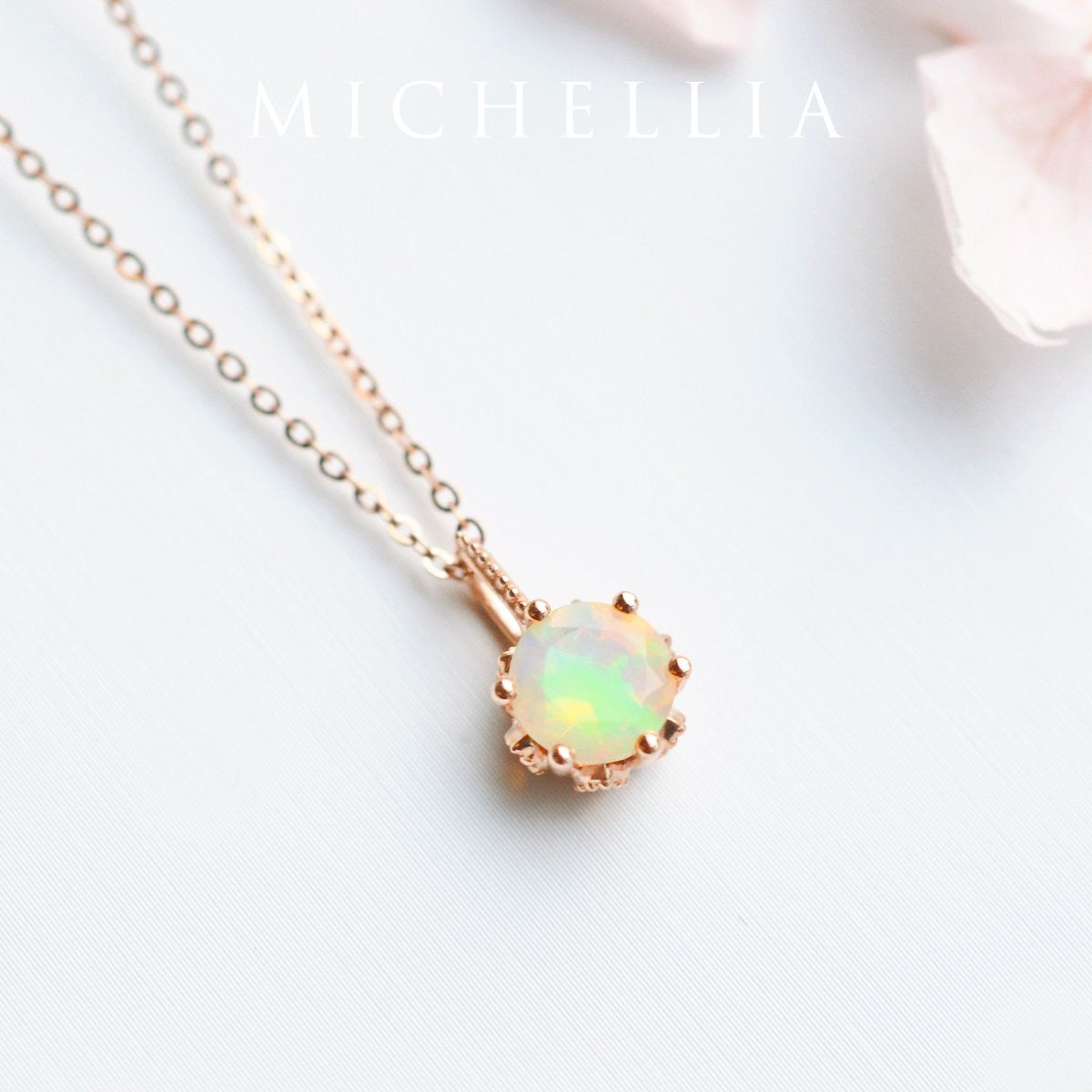 [Eden] Floral Solitaire Necklace in Opal