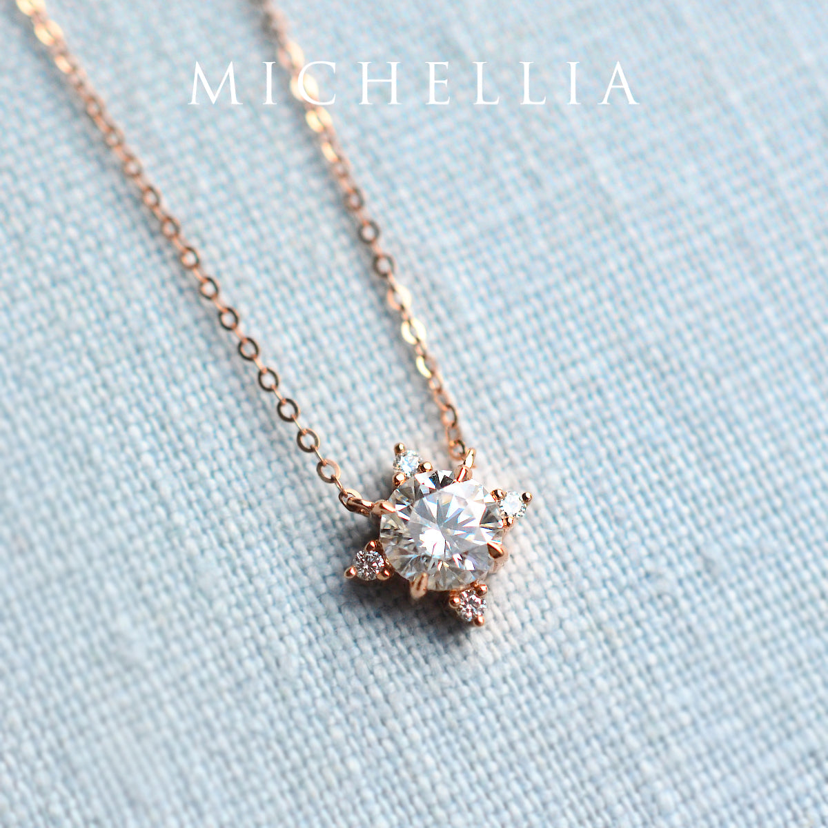 [Polaris] North Star Necklace in Moissanite