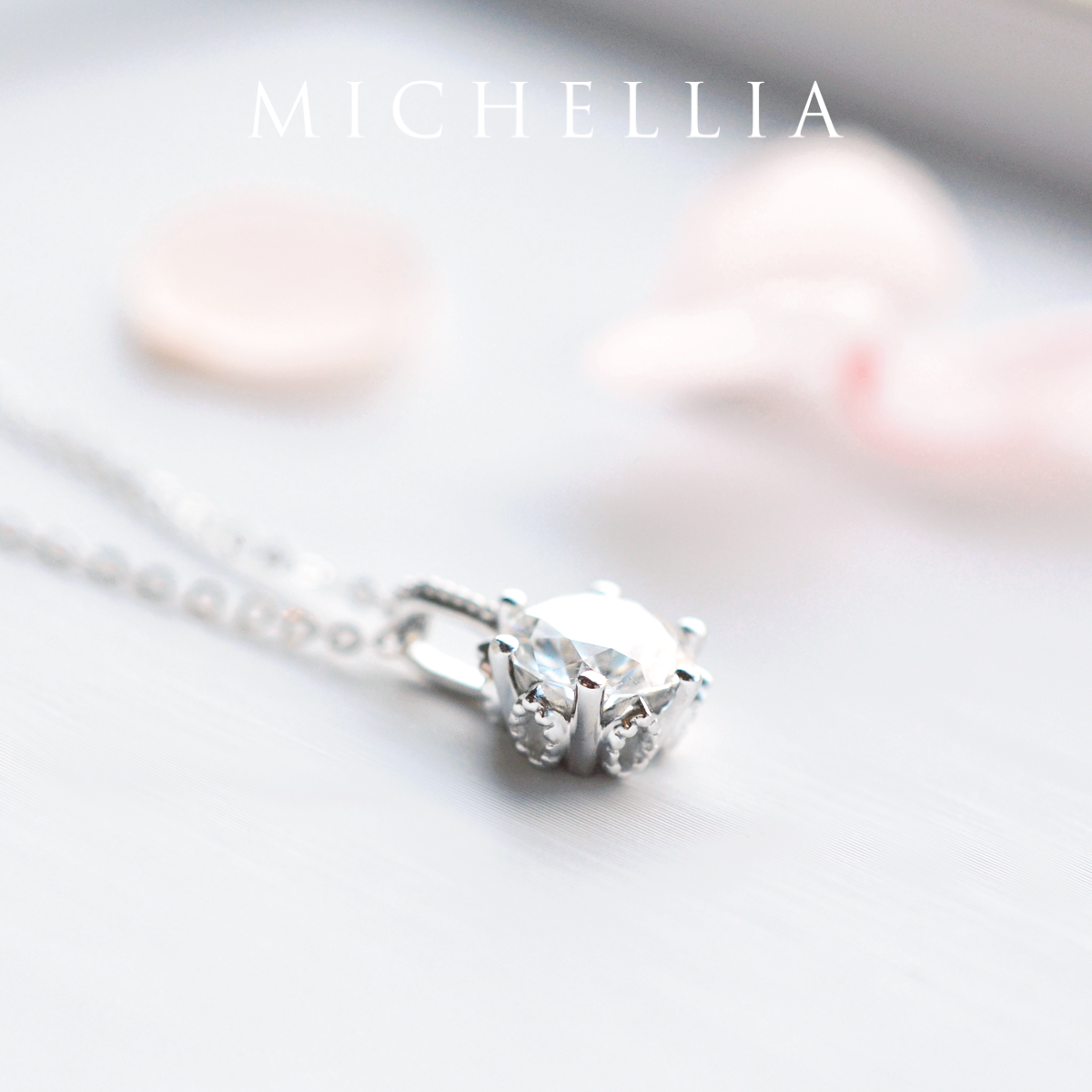 [Eden] Floral Solitaire Necklace in Aquamarine