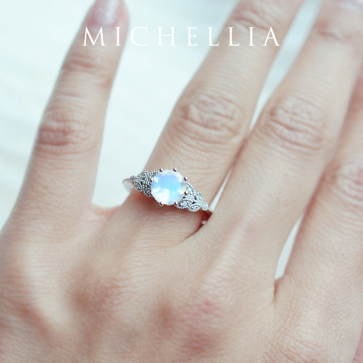 [Kerensa] Classic Floral Engagement Ring in Moonstone