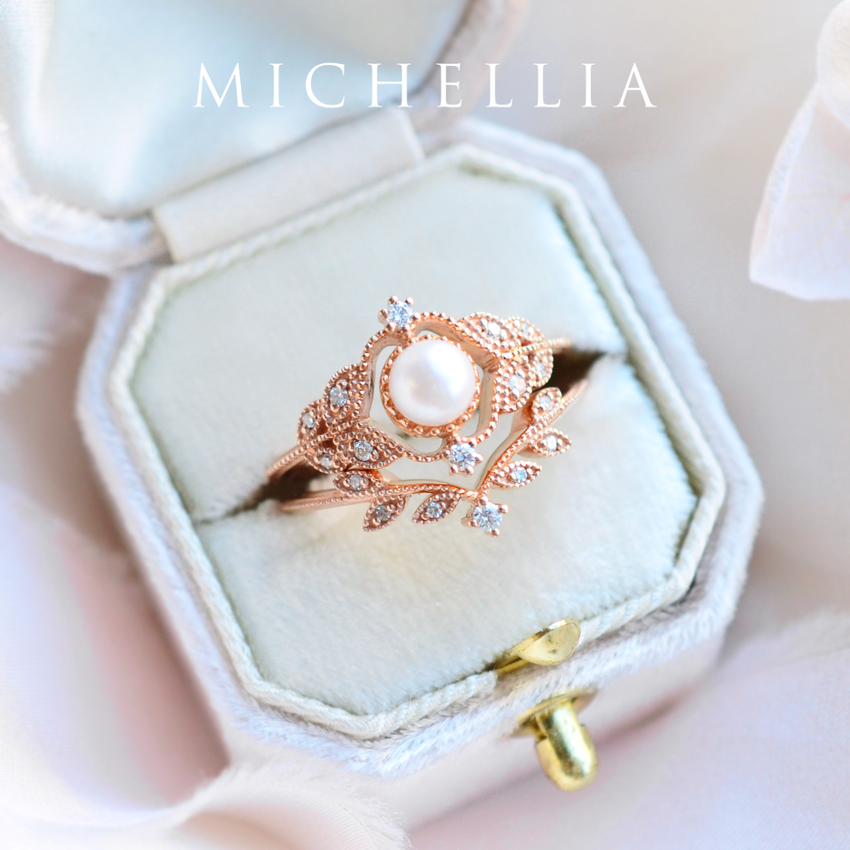 [Adeline] Vintage Rose Ring in Akoya Pearl