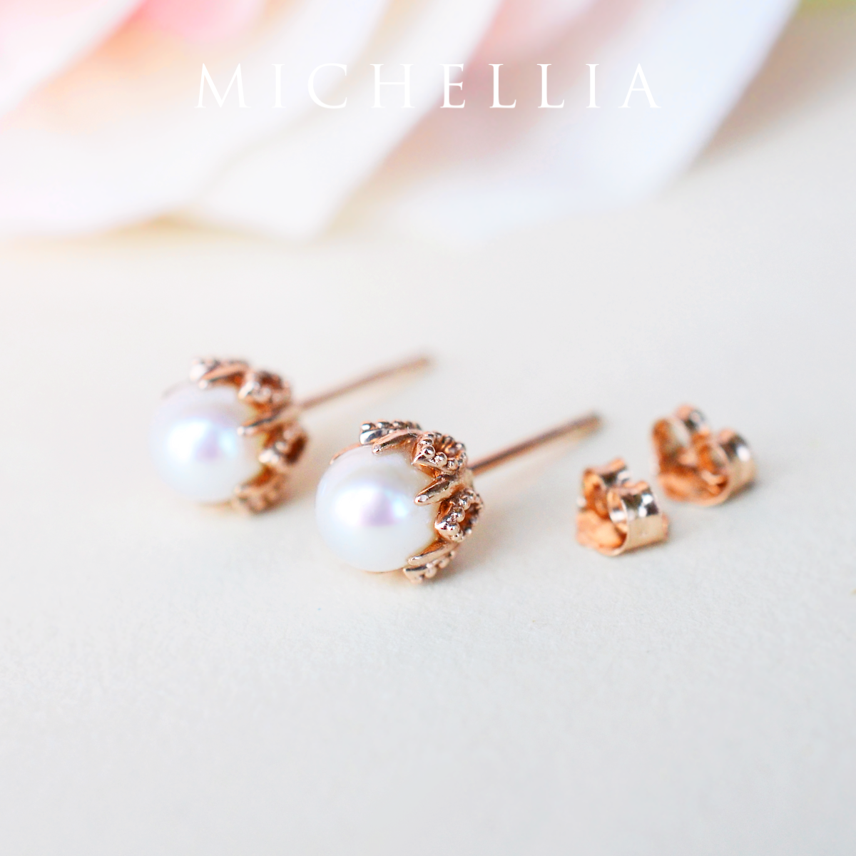 [Eden] Petite Floral Earrings in Akoya Pearl
