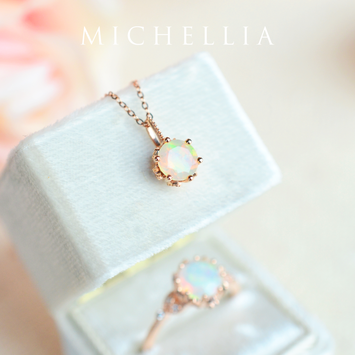 [Eden] Floral Solitaire Necklace in Opal