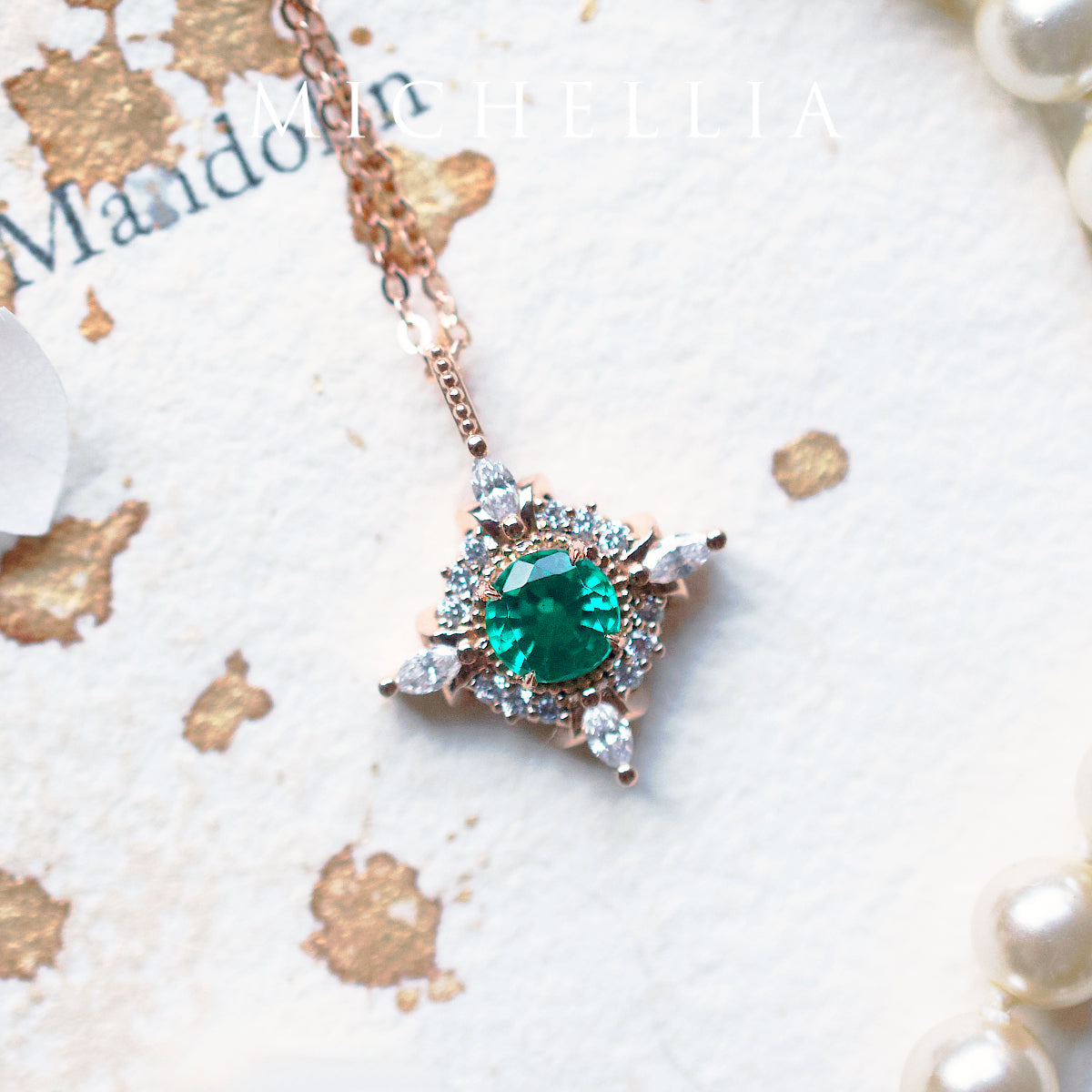 [Astrid] Art Deco Petite Necklace in Lab Emerald