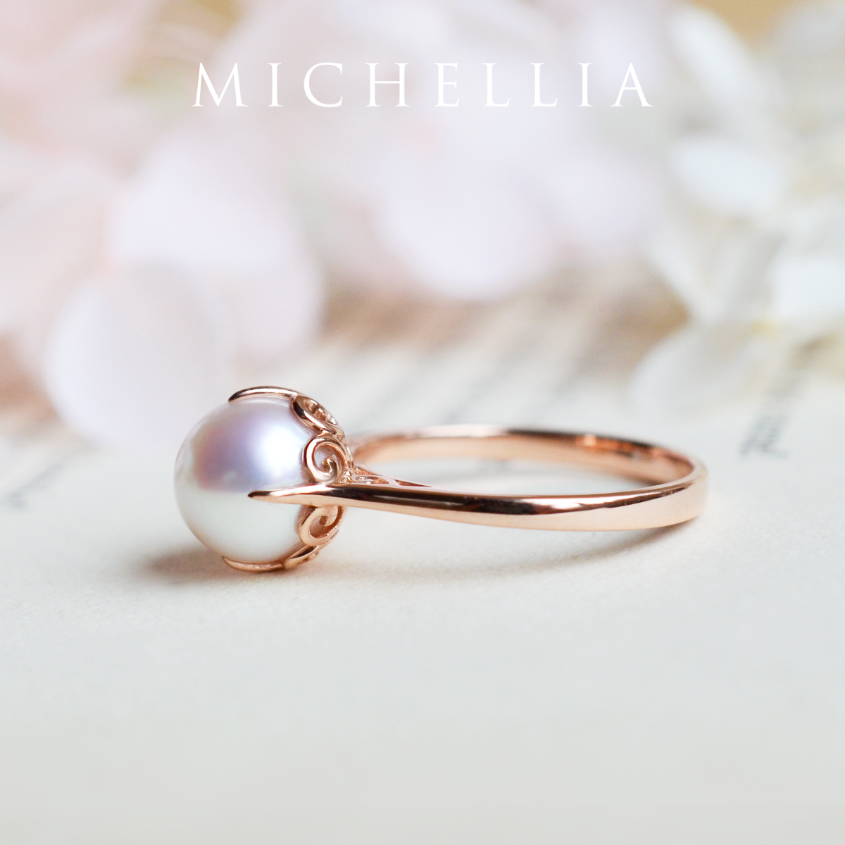 [Marguerite] Victorian Lace Solitaire Engagement Ring in Akoya Pearl