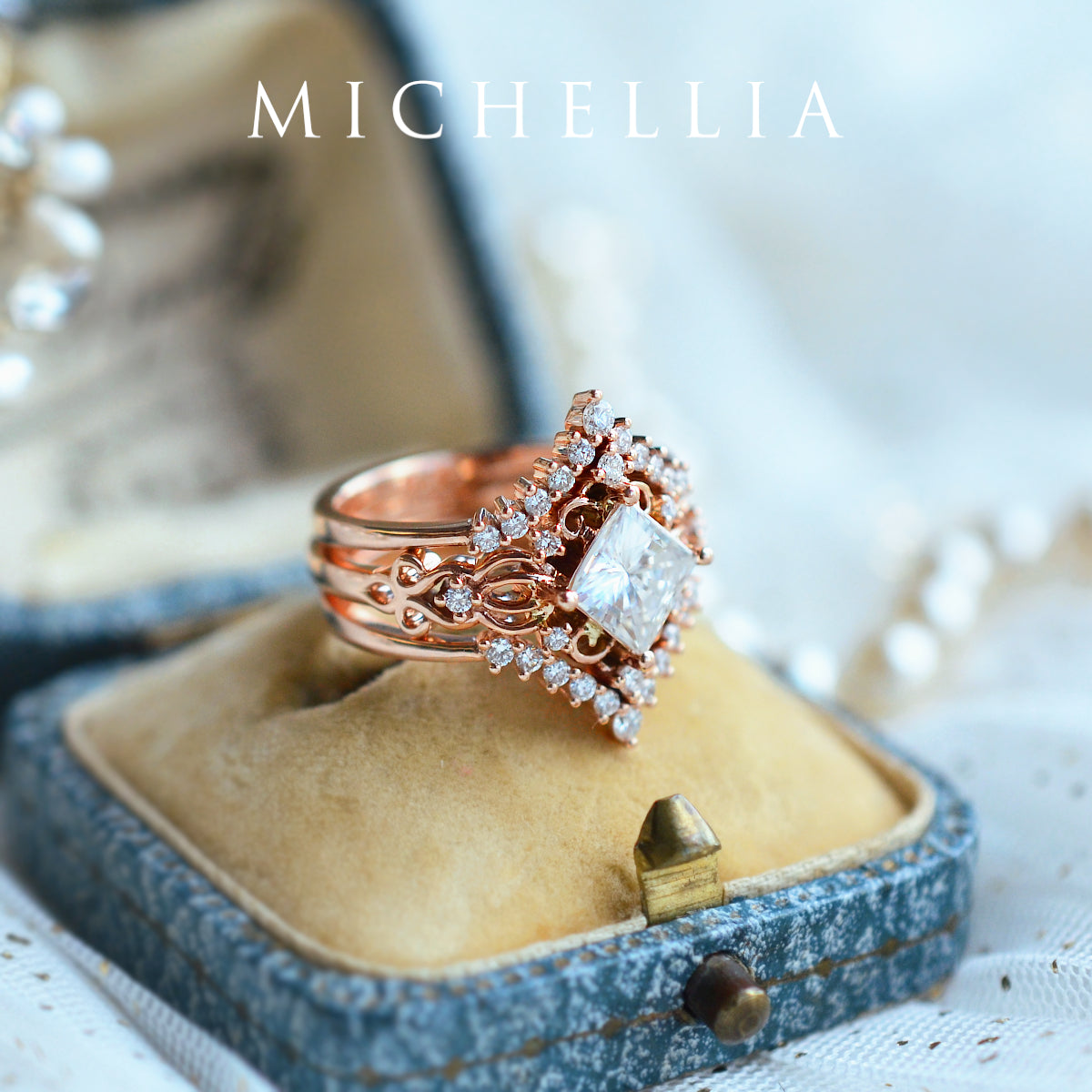 [Elsa] Vintage Square Princess Cut Engagement Ring in Diamond / Moissanite