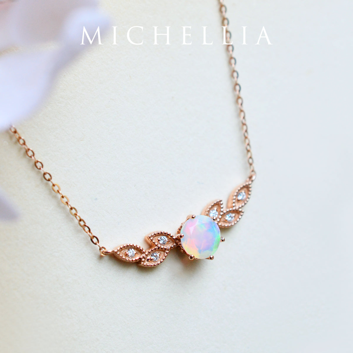 [Dahlia] Floral Leaf Necklace in Opal