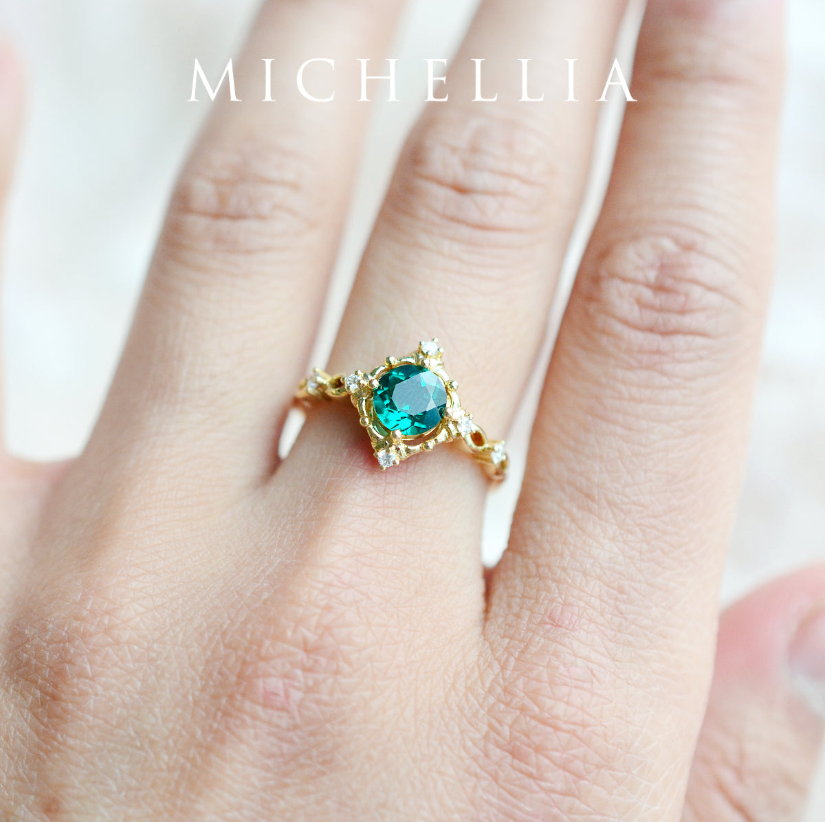 [Annalise] Victorian Heirloom Engagement Ring in Lab Emerald