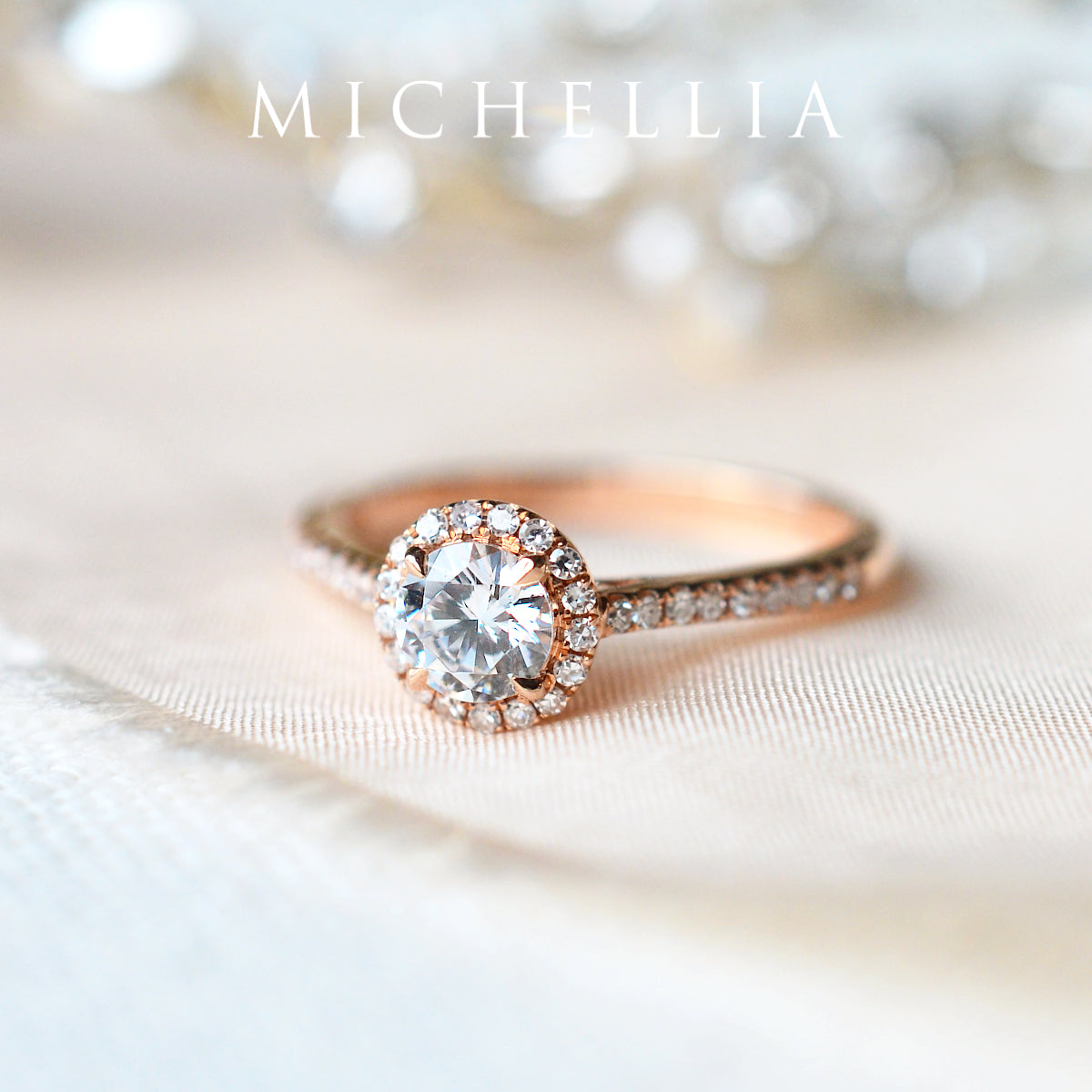 [Nova] Classic Halo Diamond Engagement Ring in Diamond / Moissanite