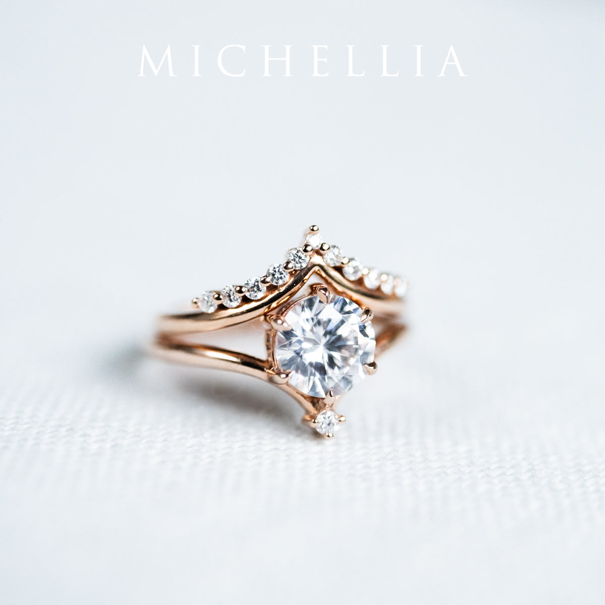 [Aisha] Moonrise Ring in Moonstone