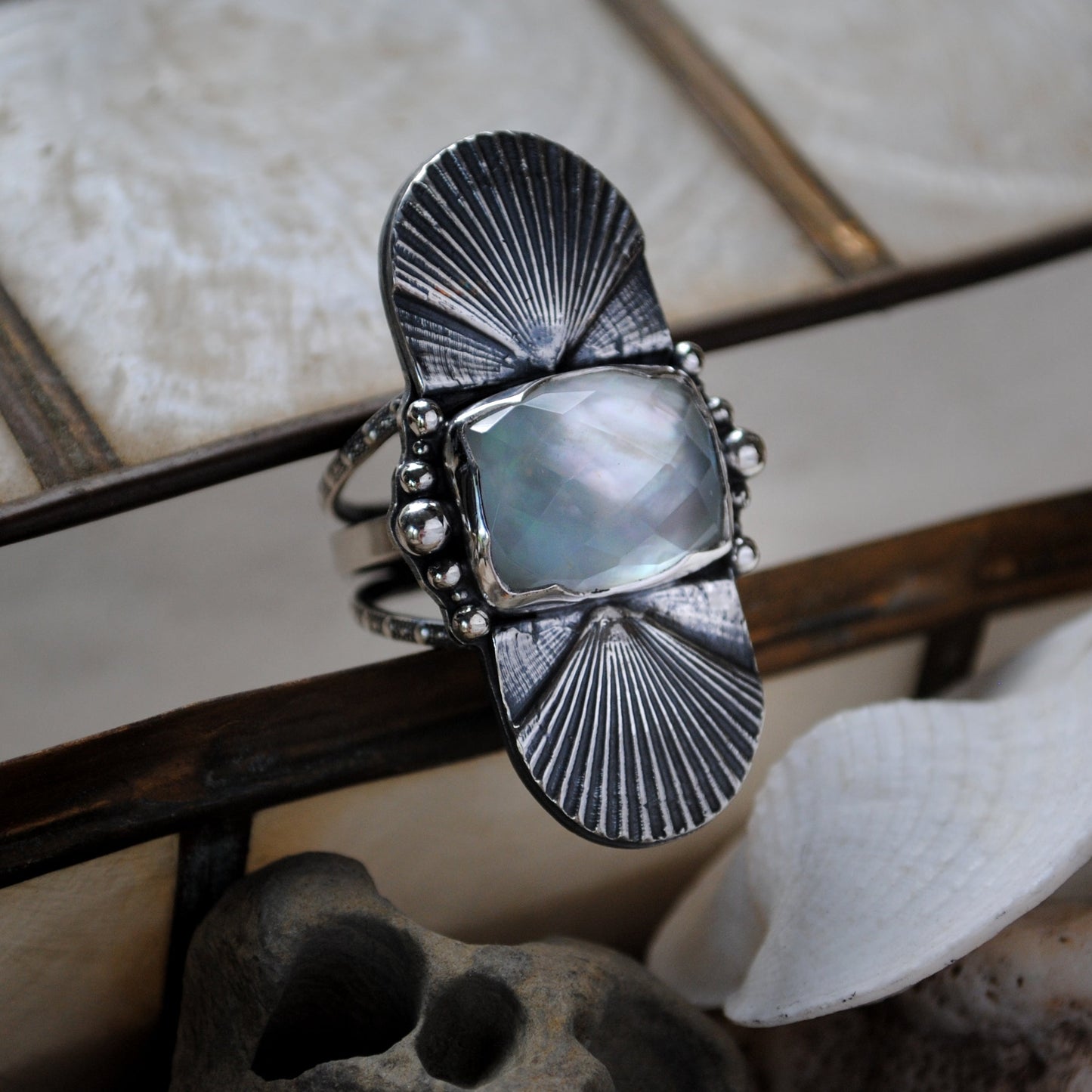 Size 8 - Oceanic Art Deco