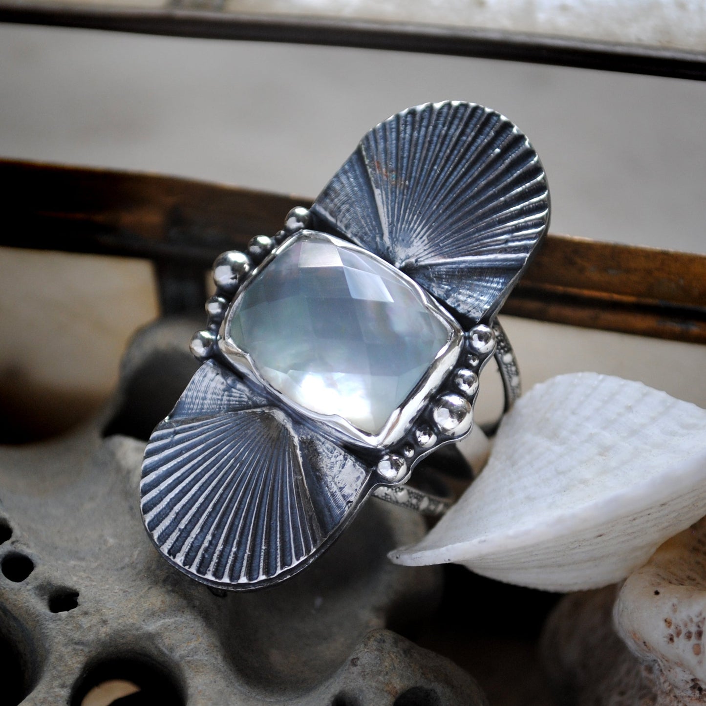 Size 8 - Oceanic Art Deco