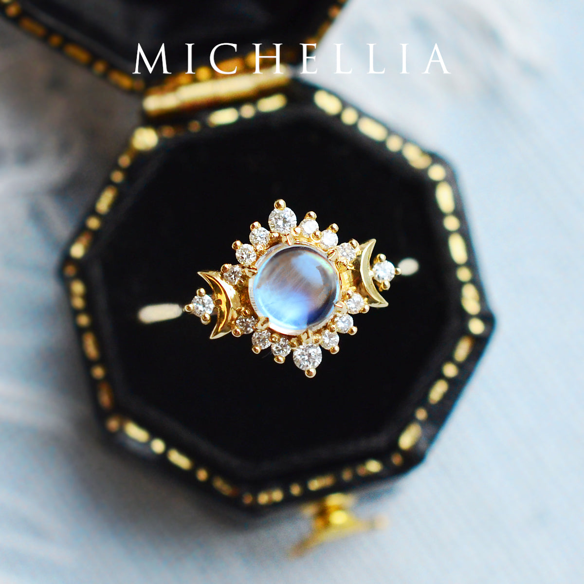 [Selene] Moon Goddess Ring in Lab Alexandrite