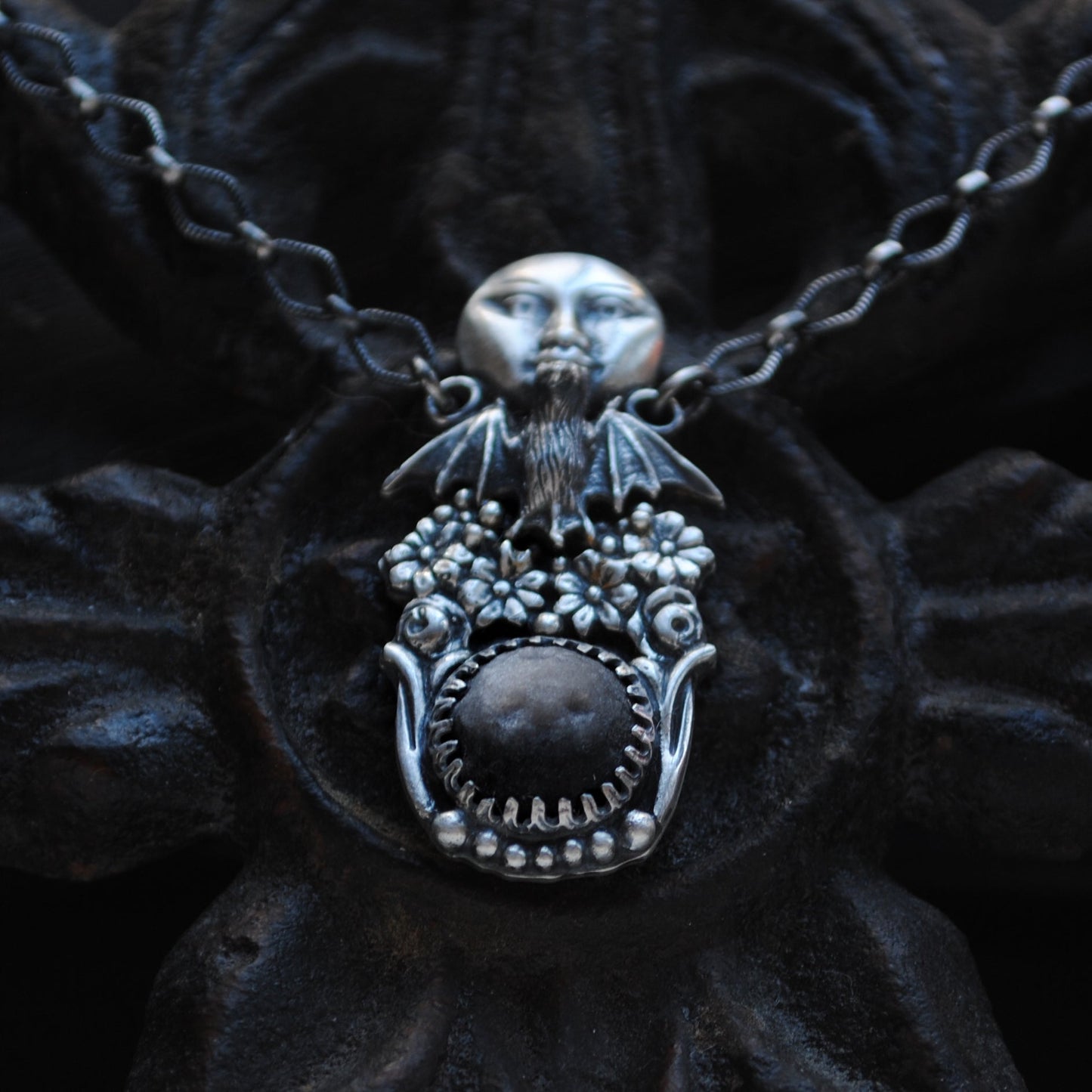 Pendant- The Blooming Hour