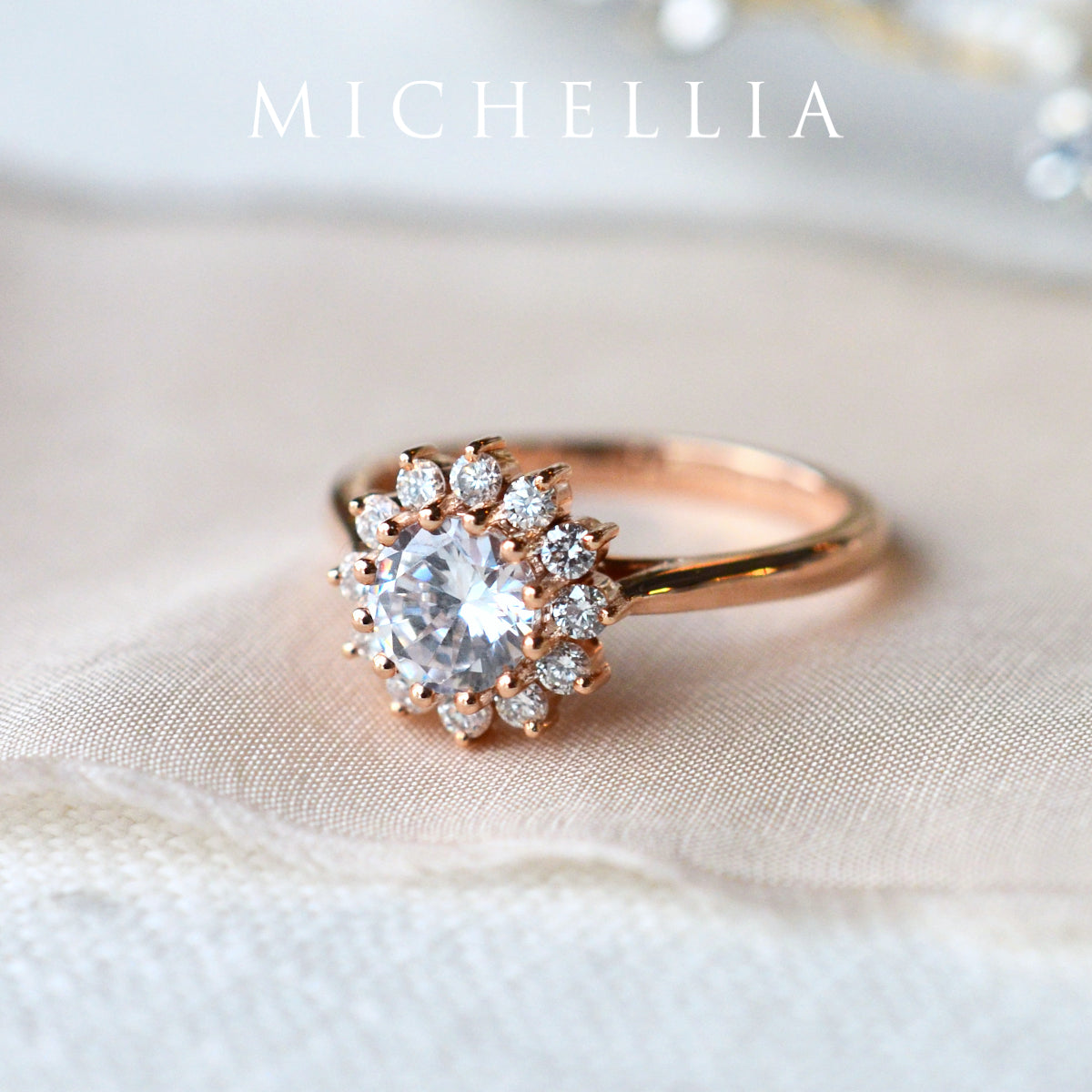 [Rosalie] Vintage Bloom Engagement Ring in Diamond / Moissanite