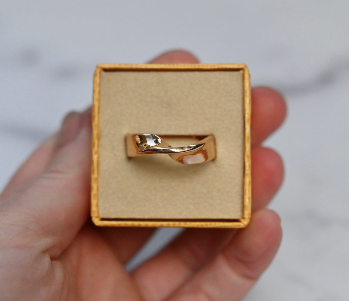 Mobius 14k Gold Ring - Made To Order