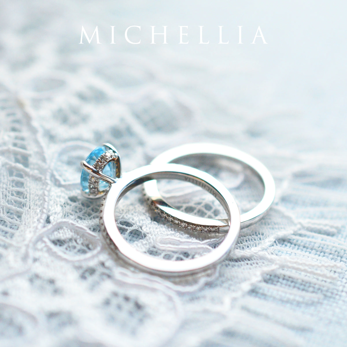 [Elaine] Modern Classic Oval Solitaire Ring in Aquamarine