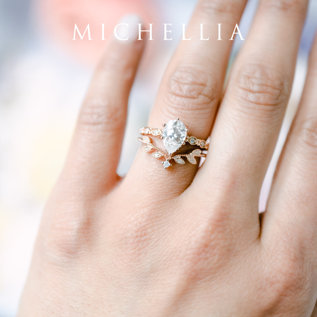 [Emelia] Vintage Classic Crown Pear Cut Engagement Ring in Diamond / Moissanite