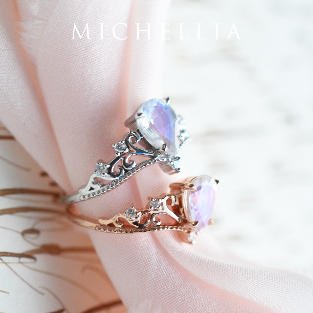 [Veronica] Vintage Crown Pear Enagement Ring in Moonstone